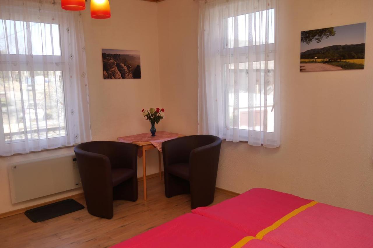 Guenstiges Doppelzimmer Saechsische Schweiz Mittelndorf Bagian luar foto